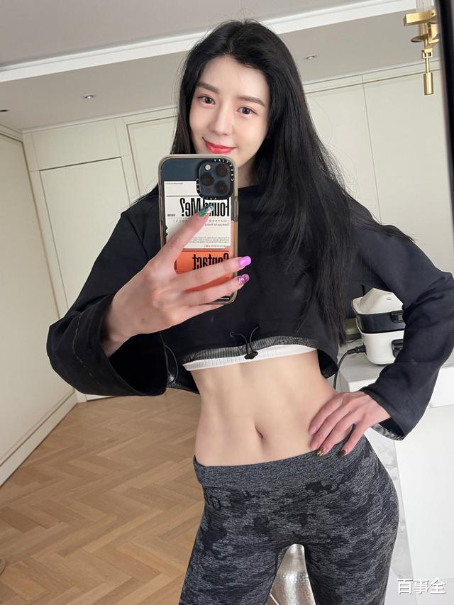 周韦彤|“宅男女神”周韦彤：自曝曾被一线男星欺骗，40岁与男网红恋爱？