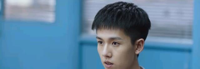 张耀|演技青涩剧情拖，张耀新剧为何还能让我连刷10集，仍然觉得不过瘾