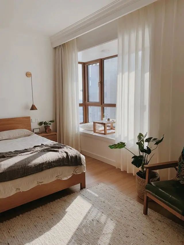 成都郫县的一套原木风设计,化繁为简以舒适润人心