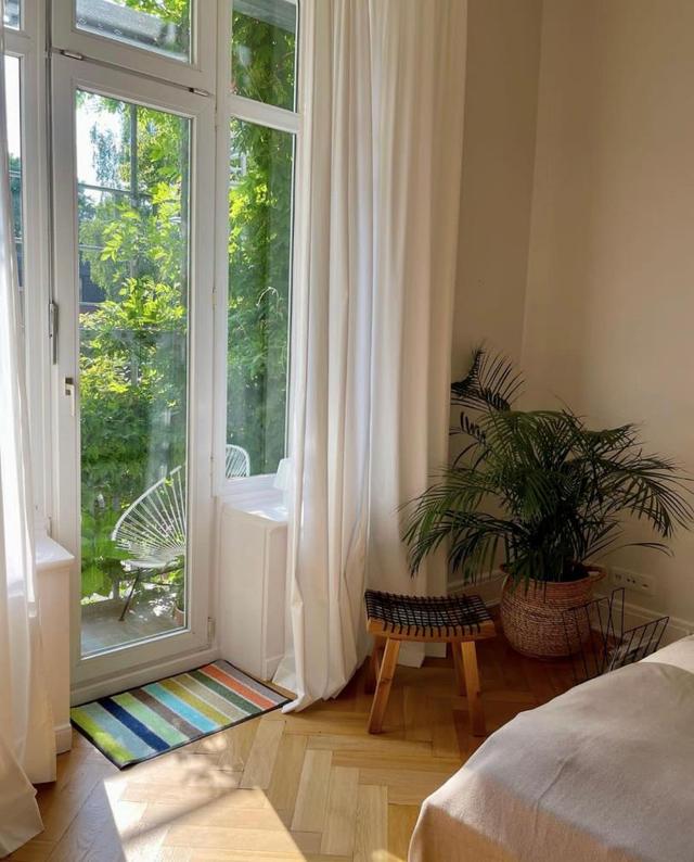 德国夫妻的“简洁彩色房”火了,装修效果引起强烈舒适,真有品味