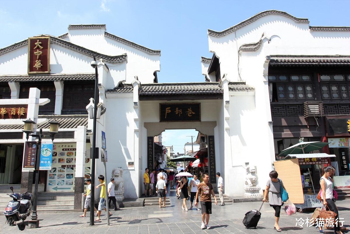 旅行|国内超安逸的八大城市，不妨约上三两好友，来一次沉浸式的旅行