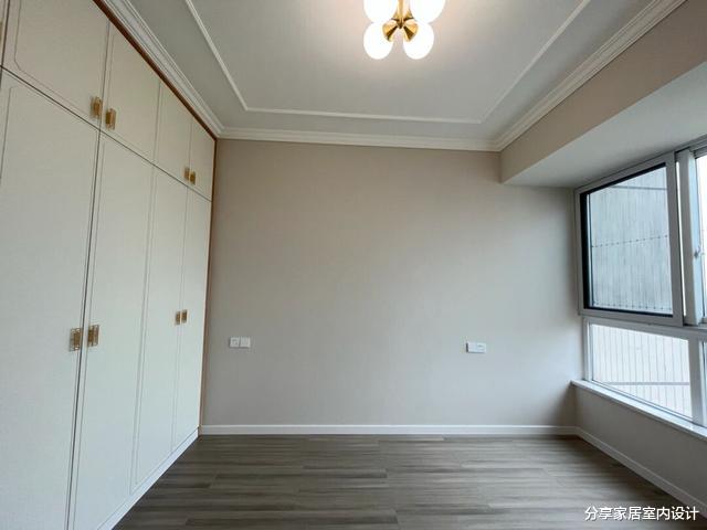 她家新房陆续家具进场,越来越像是一个家了,很期待早点入住!