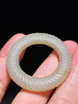 古董|汉 和田玉籽料 白玉 绞丝纹 玉环 挂件