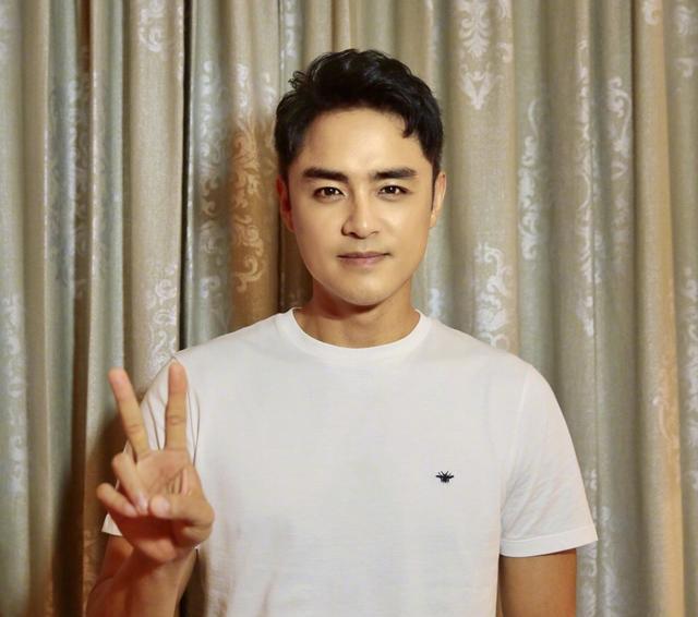 明道|明道被指对小孩发脾气，曝料者是孩子母亲，结果网友纷纷力挺明道