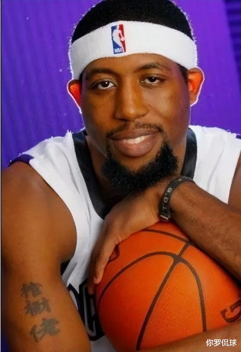 |尼克斯探花中文纹身引热议，直呼他被骗，但跟前辈比，他这还不错