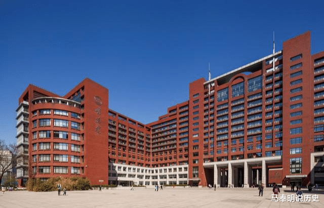 本科生|人大教授:不喜欢给研究生上课,跟本科生相比,他们差距很大