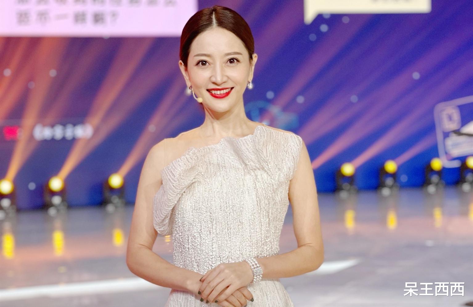 周楚娜|央视财经打造“央视girls”，谢颖颖担任门面，主持人口碑都不差