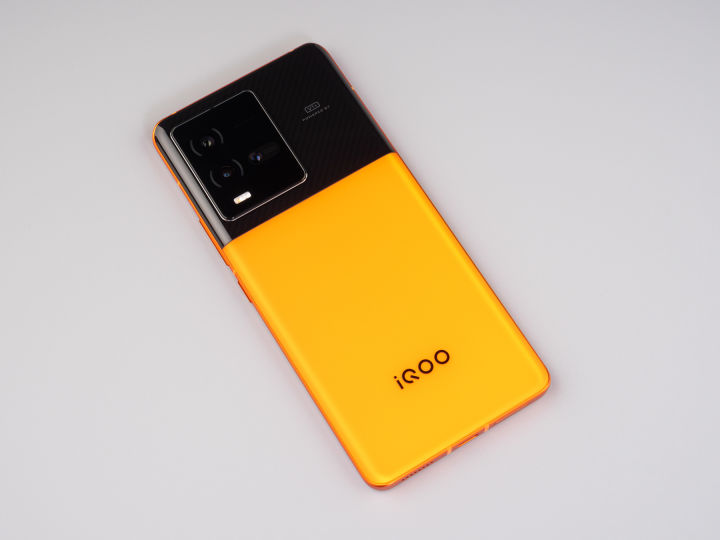 iqoo10|这次的“标准杯”很香、很完美 带你看看不一样的iQOO 10