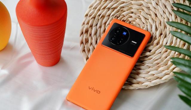 天玑9000|vivo又有新的“杀手锏”，天玑9000+旗舰备货，16GB高运存陪同