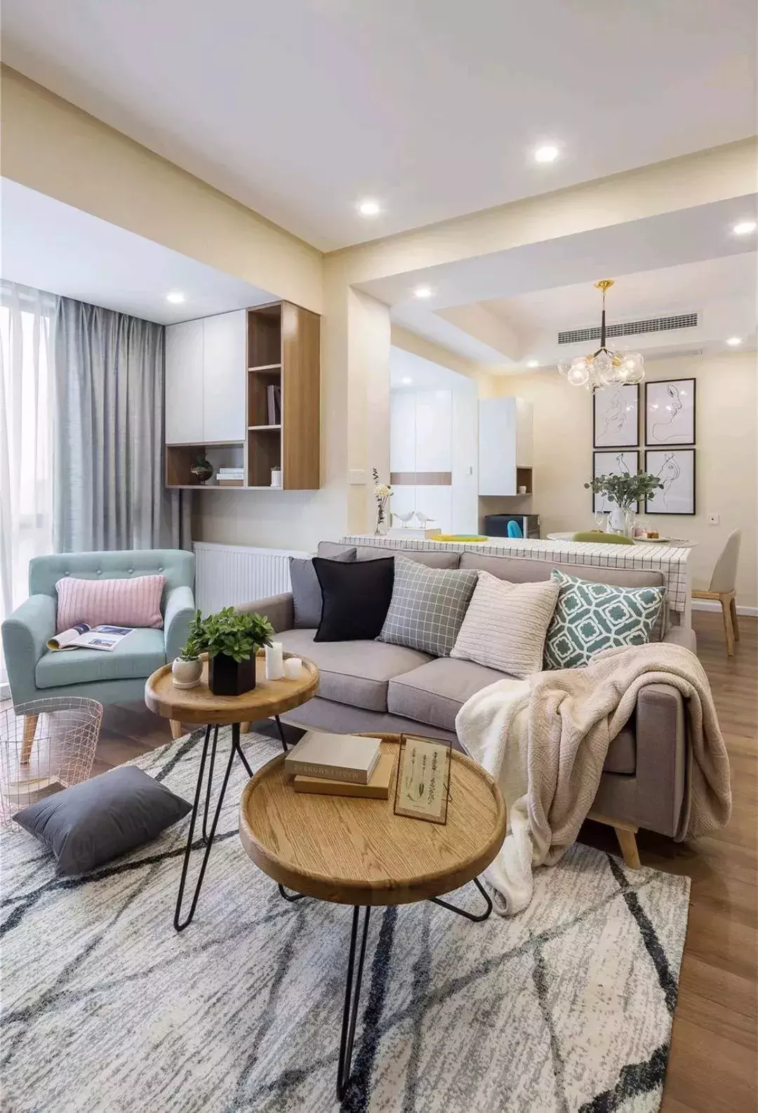 59㎡小户型北欧风功能应有尽有,拆除墙体做开放式客餐厅!