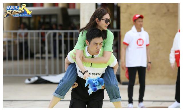 朱亚文|突然官宣,悄悄结婚十年,网友:这才是真正该嫁的“豪门”