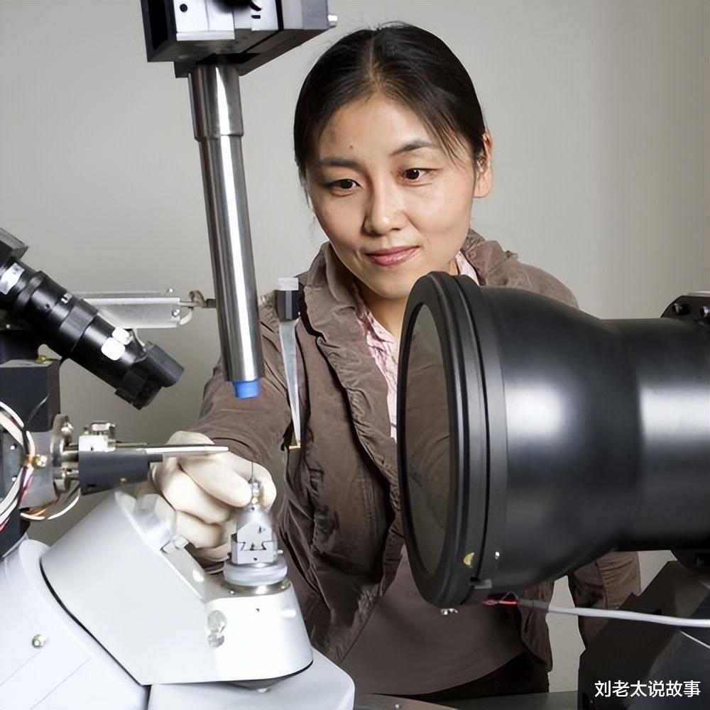 颜宁|颜宁和李一诺：清华史上最牛闺蜜，一个4年生三娃，一个40岁不婚