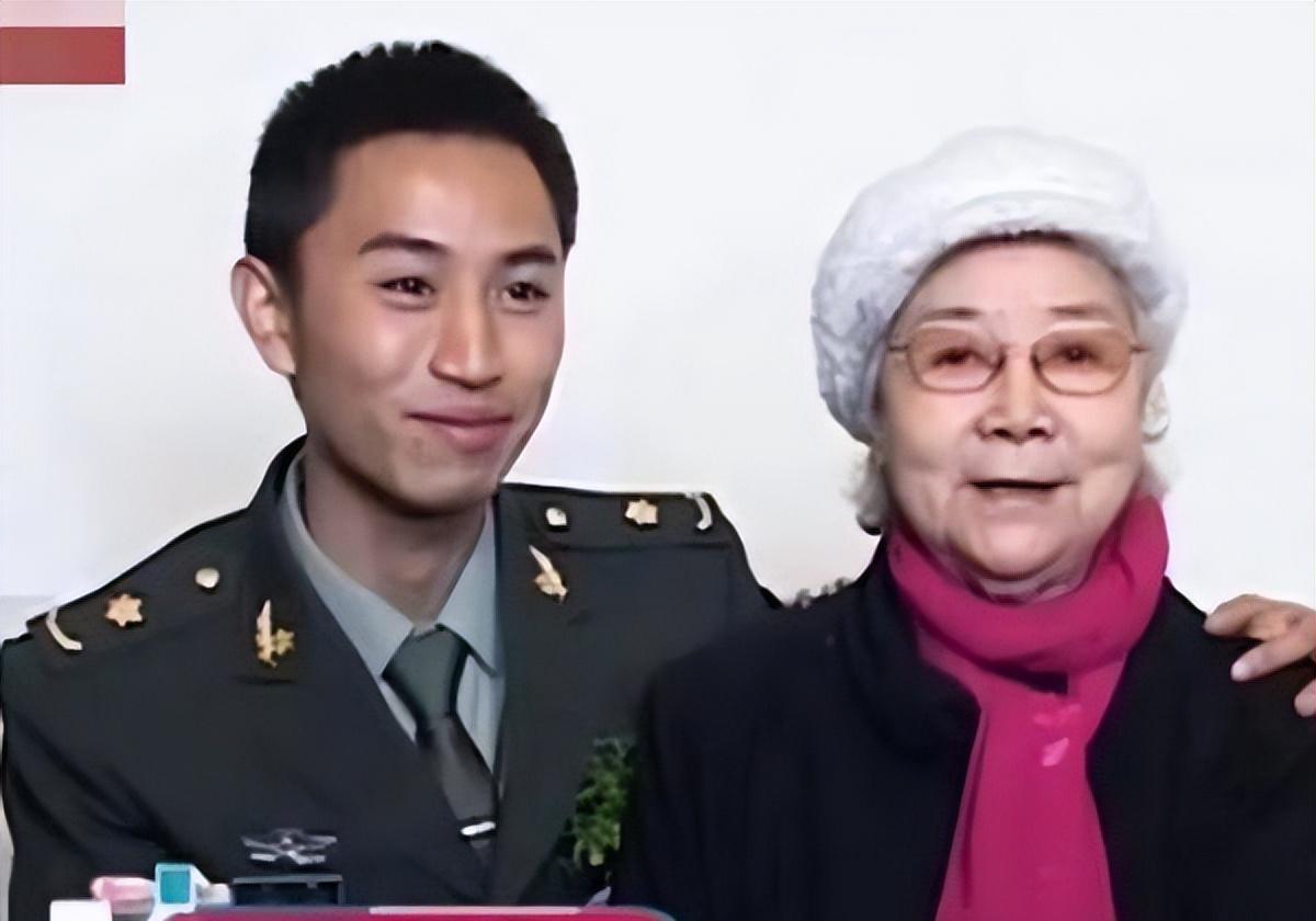 田华|艺术家田华坎坷人生:四位亲人因癌症去世,儿子去世时正参加节目