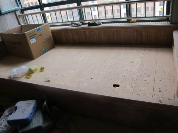 父母请自家亲戚做木工,工钱35000包工给他,最后效果值不值?