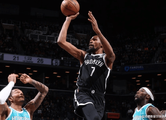 篮网队|NBA常规赛：黄蜂险胜篮网的原因，小说都不敢这么写