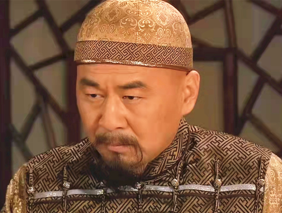 |甄嬛传：温实初为啥非要自宫？4个隐情太残酷，1个人受益最大