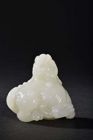 |和田玉瑞兽摆件