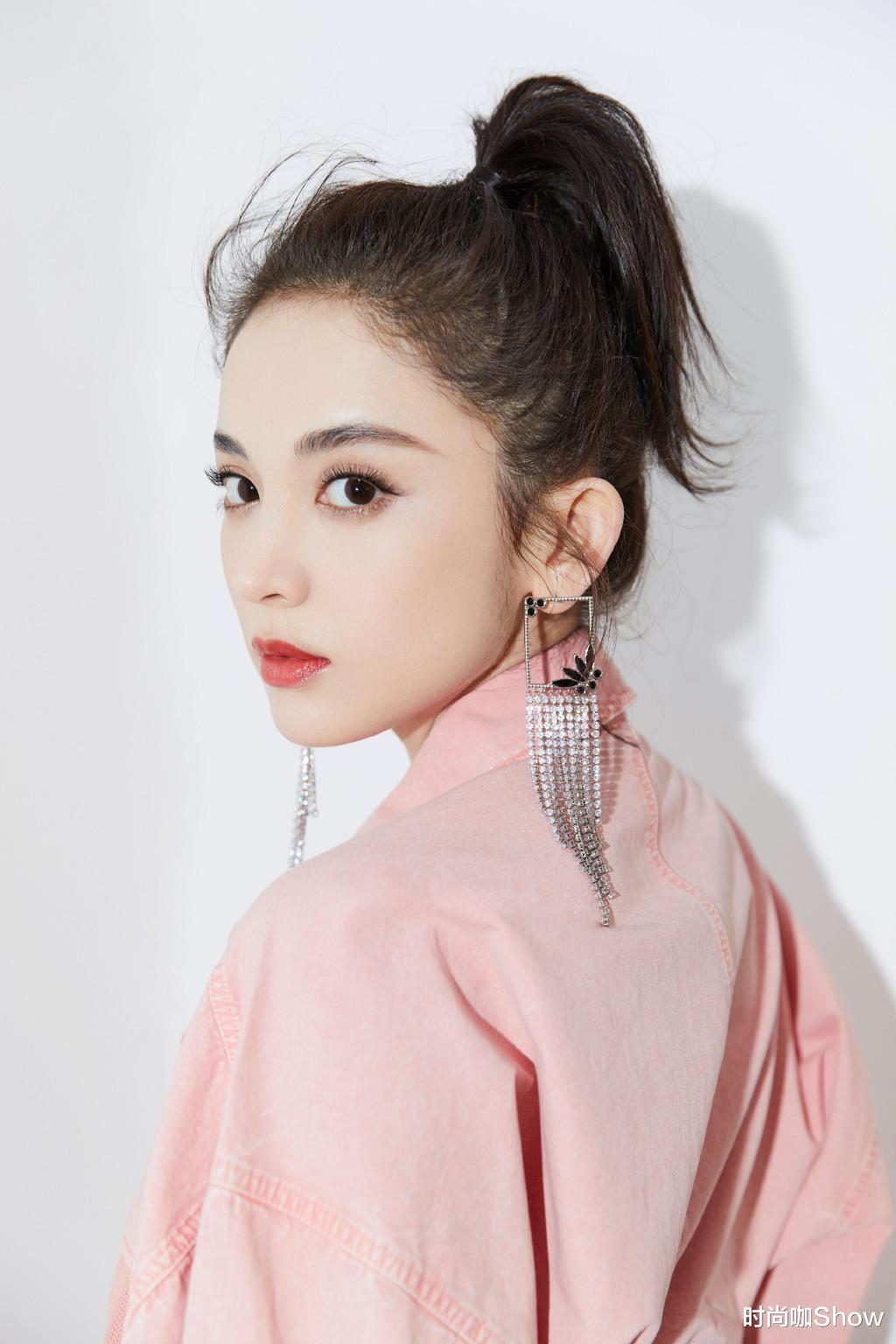 马尾辫 女人过了30岁,最好别留这“3种”发型,显老又没气质