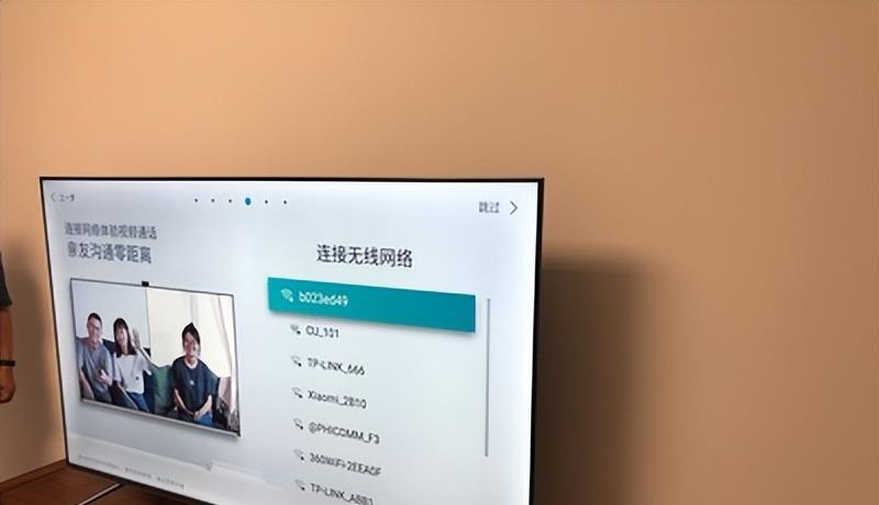 TCL|万元以内有哪几款85英寸电视？优缺点都是什么？参考配置对比区别