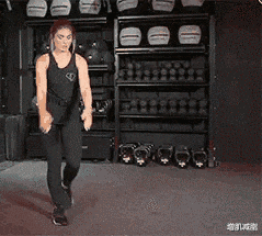 运动 5个居家燃脂动作,快速提升心率,让你有效瘦全身!