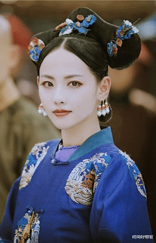 运动装 泰国的化妆技术有多强大？黑妹变白雪公主，网友：这是砌墙呢？