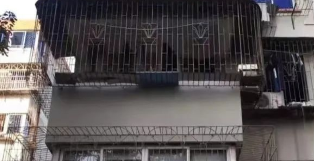 男子杀好友霸房产还与死者签合同,为了得拆迁款伪造合同,被发现