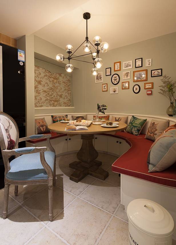 小户型餐厅卡座设计,给家1平米的情调!
