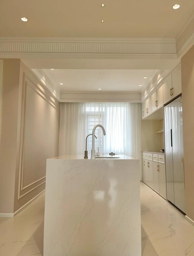 90后独居女孩的家,因太会布置而走红,网友:这是每个女孩的梦想