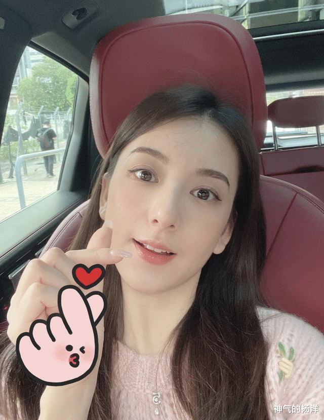 郭富城|方媛豪车内晒自拍一脸满足，从车如老婆到什么都不如老婆的郭富城