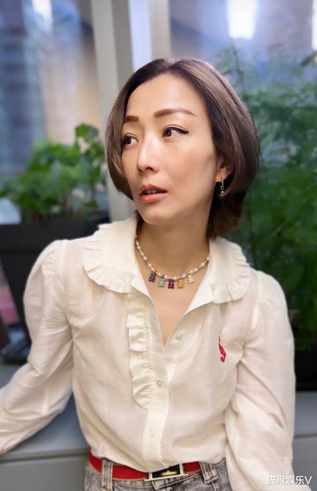 郑秀文|百变天后郑秀文近况曝光，运动内衣秀凹凸曲线，50大关坦然面对