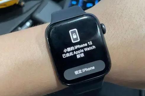 苹果|苹果再次登上热搜，老用户被“放弃”，官方正面做出回应