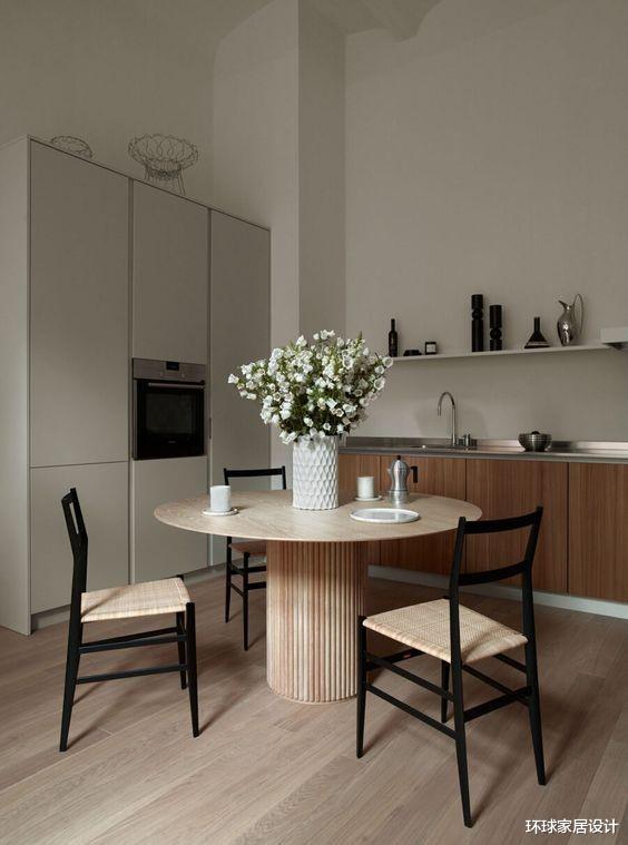 餐桌是圆形好还是方形好?多亏商家提醒,这才没有选错!