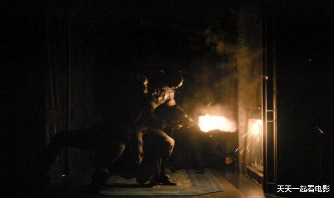 新蝙蝠侠|《新蝙蝠侠》最真实的蝙蝠侠,蝙蝠侠是疯子,哥谭陷入恐慌的源头