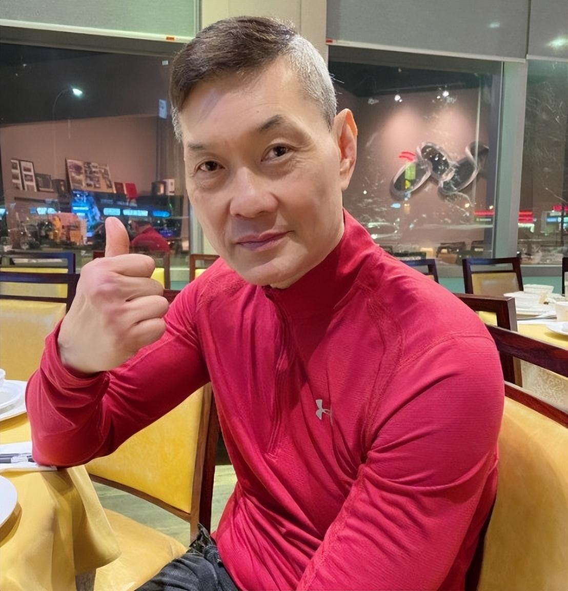 周比利|世界拳王周比利：打断李连杰胳膊，一脚踢飞吴京，武林高手？！