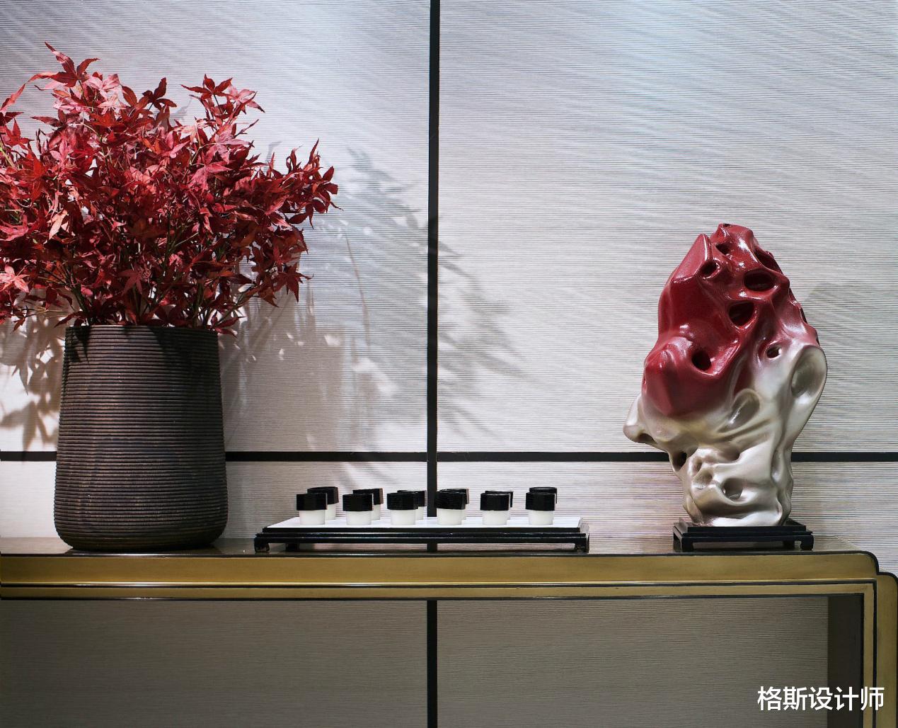 146㎡4居室新中式风格的家，全屋雅致复古，客厅背景好大气