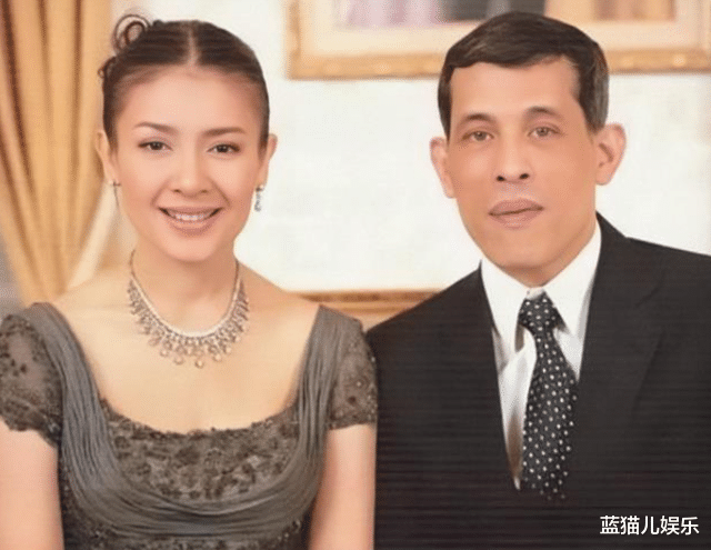 诗妮娜|诗妮娜情商越来越高，沉稳低调帮衬储妃，两位佳丽彰显姐妹情深