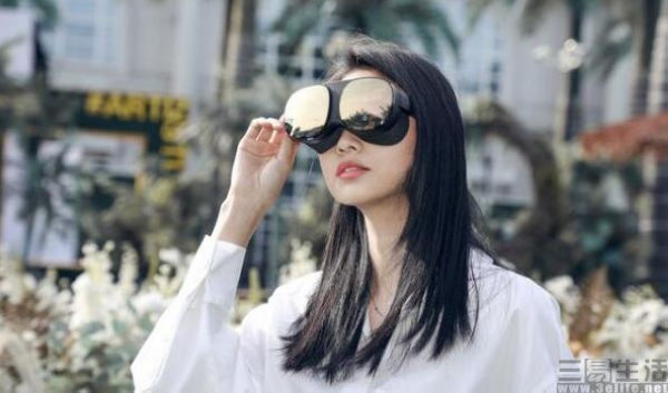 HTC|时隔四年后再推新旗舰，HTC为元宇宙做铺垫