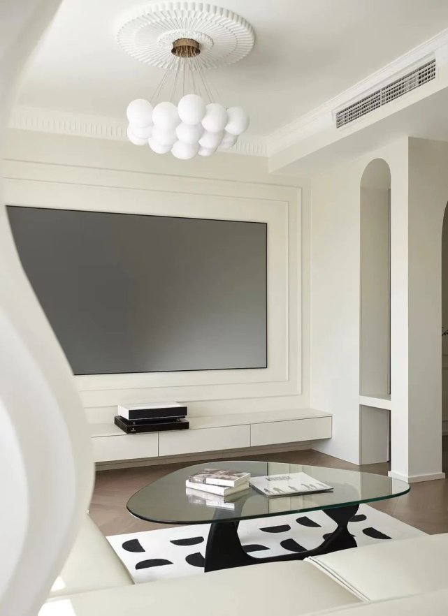 65㎡奶油色+拱形门搞定轻法式风,原来小户型也可以这么仙!