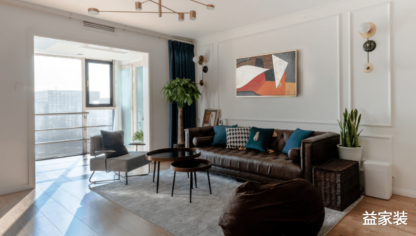 混搭风打造全新三居室，说是轻奢也不为过，还有小萌娃的游乐园