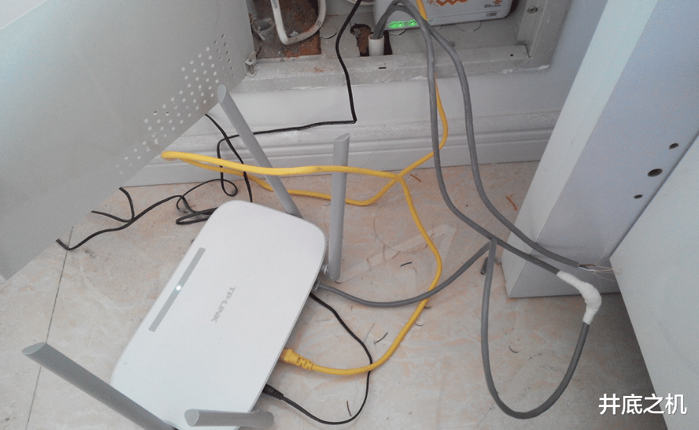 家里安装宽带, 另一个房子相距150米怎么连网?