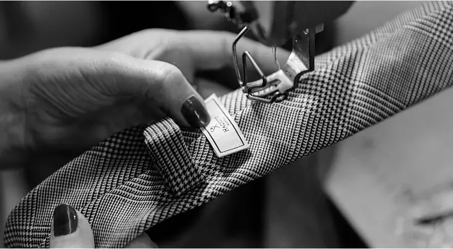 这些中档西装牌子,代表的就是“性价比”