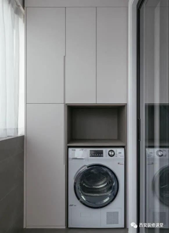 阳台只要洗烘机,收纳柜怎么做好看?