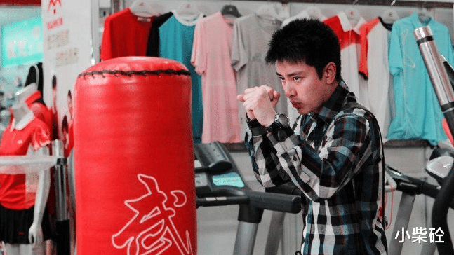 印小天|“老实人”印小天的“情人劫”