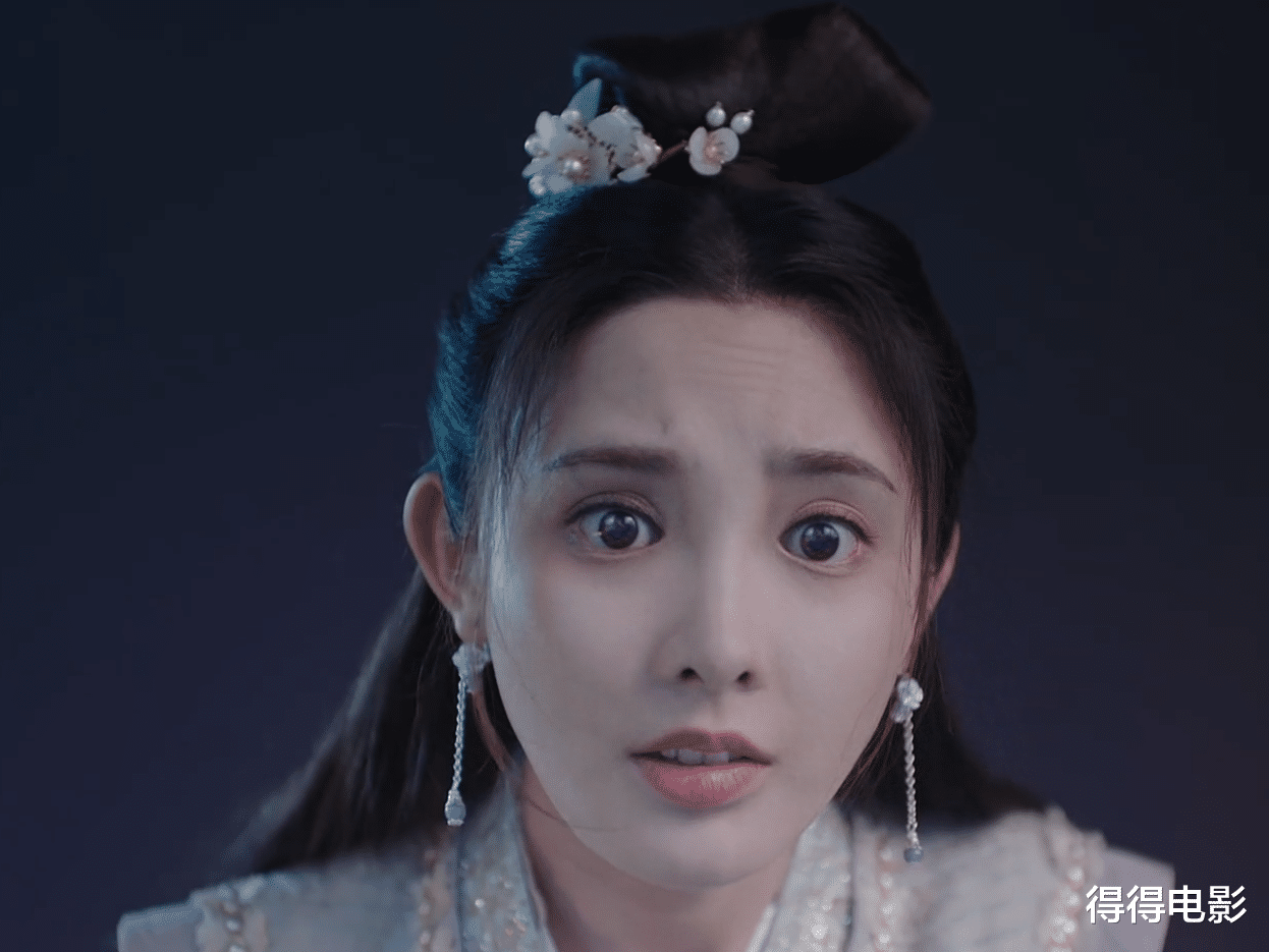 冯绍峰|越混越不行？冯绍峰新剧扑街被众嘲：44岁高龄还和90后谈恋爱