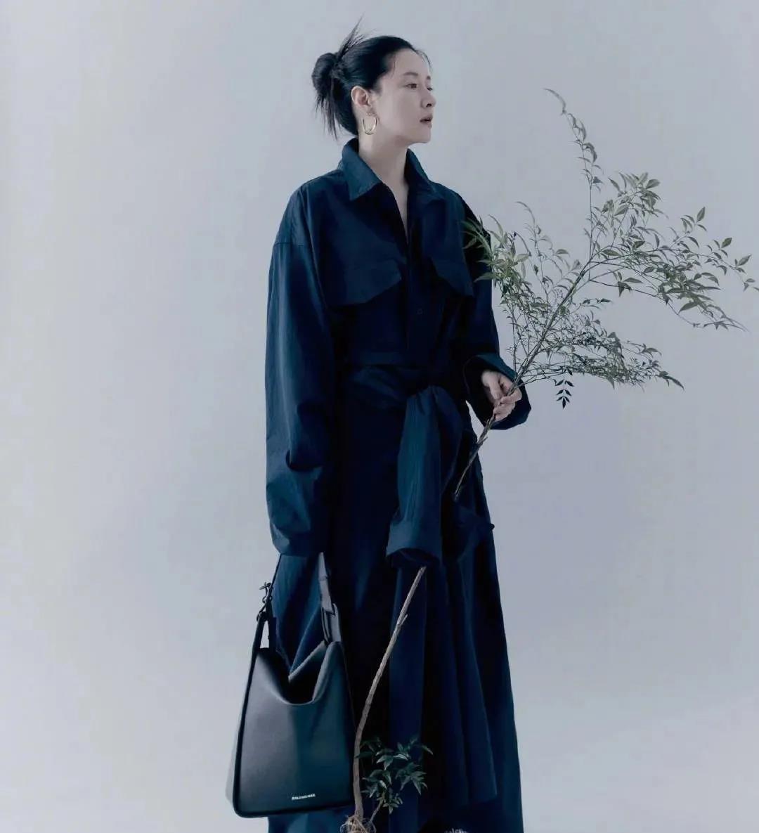 李英爱|被嘲多年再复出，白莲花女星的“小三上位史”被扒了？