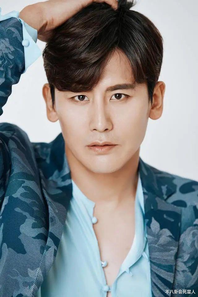 周一围|这6位明星婚后的行为真放肆，结了婚还没有分寸感