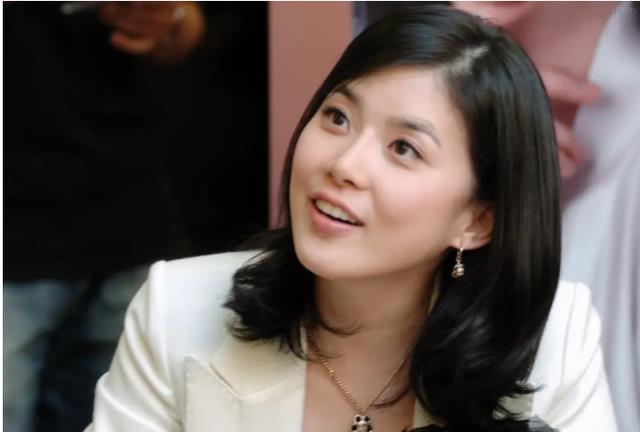 亲爱的小孩|李宝英：搭档李钟硕再度翻红，35岁嫁给池晟，结婚7年恩爱如初