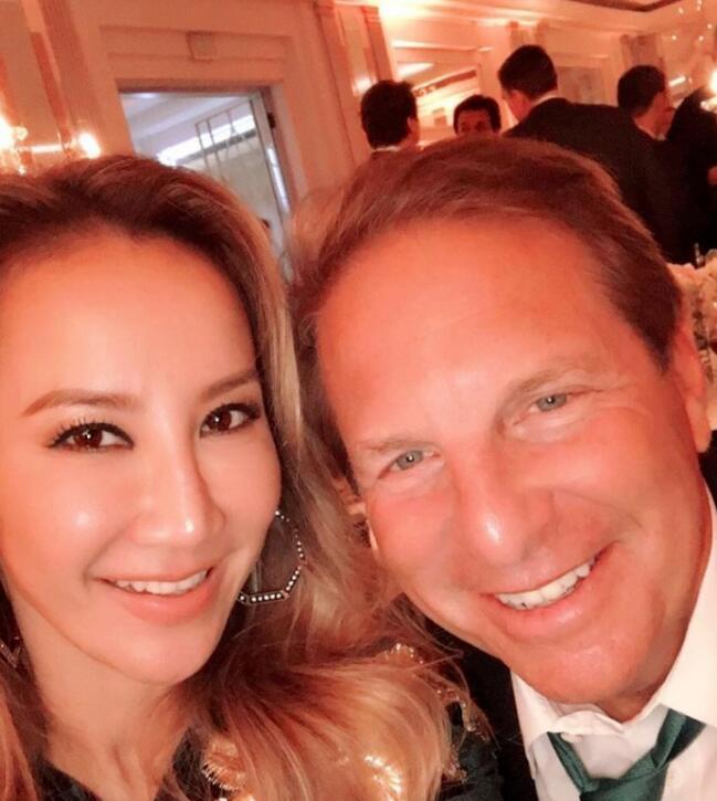 李玟|李玟暴瘦42.3公斤后再度入院，晒病床照称：害怕手术后无法再跳舞