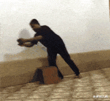 手机壳|网友某宝定制手机壳，拿到的时候懵了，卖家绝对是人才啊！