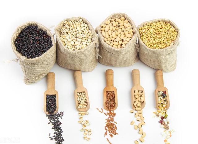 碳水化合物|为什么和尚也可能肥胖、糖尿病?美国研究:碳水化合物是关键